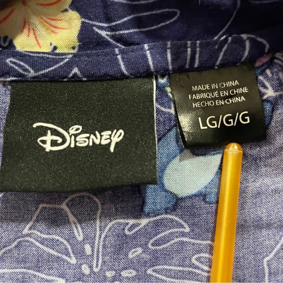 Boxlunch Stitch Hawaiian Shirt - Picture 4 of 6